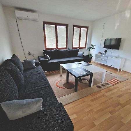 Apartman Komfor Banja Luka Exterior foto